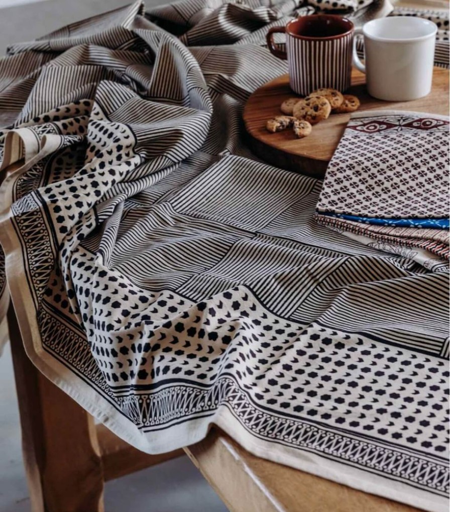 Linge De Table Jamini | Nappe Rectangle Grand Format Manji